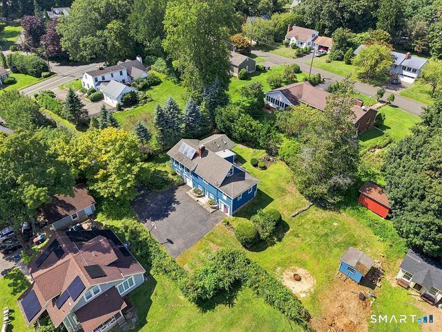 176 Stonehouse Road, Trumbull, CT 06611