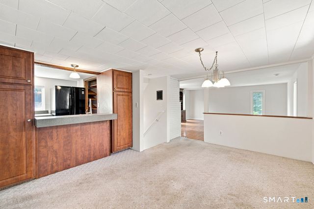 176 Stonehouse Road, Trumbull, CT 06611