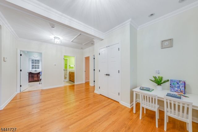 38 Hilltop Ter, Chatham Twp., NJ 07928