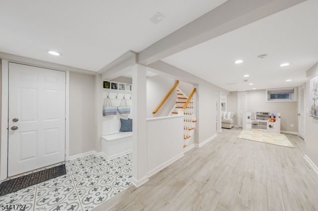 38 Hilltop Ter, Chatham Twp., NJ 07928