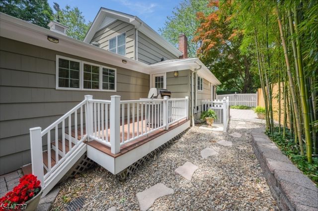 38 Hilltop Ter, Chatham Twp., NJ 07928