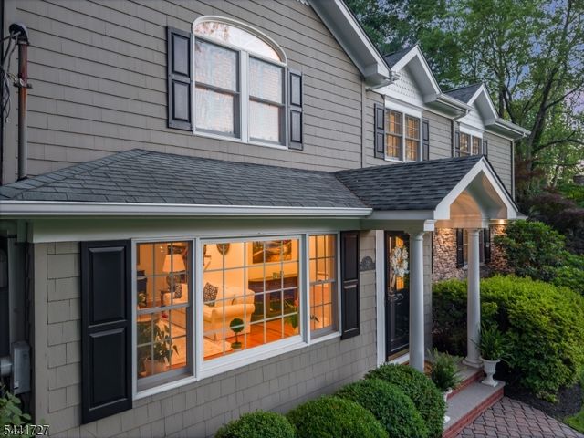 38 Hilltop Ter, Chatham Twp., NJ 07928