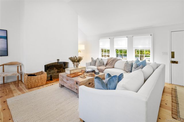 197 Hog Creek Road, East Hampton, NY 11937