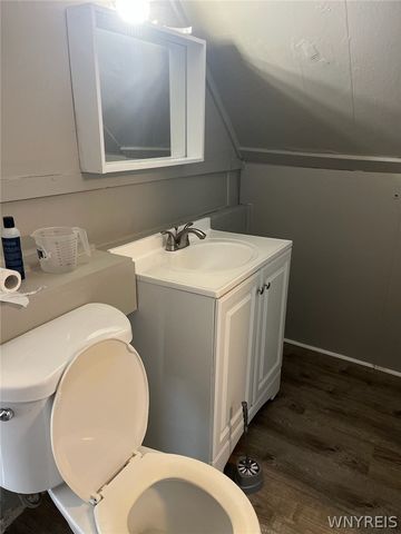 11 Pembina Street, Buffalo, NY 14220