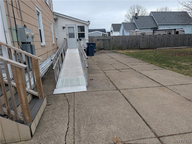 11 Pembina Street, Buffalo, NY 14220