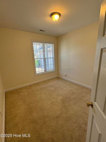 1052 Stonebridge Lane, Leland, NC 28451