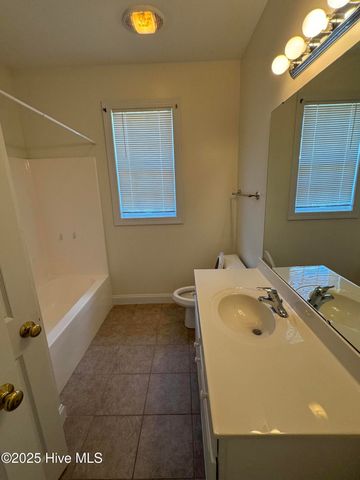 1052 Stonebridge Lane, Leland, NC 28451