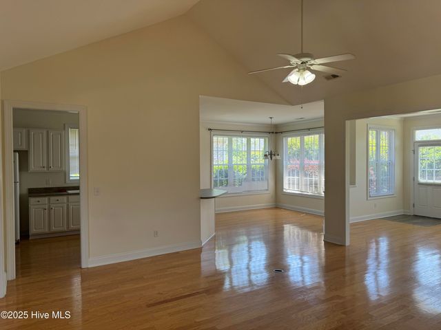 1052 Stonebridge Lane, Leland, NC 28451