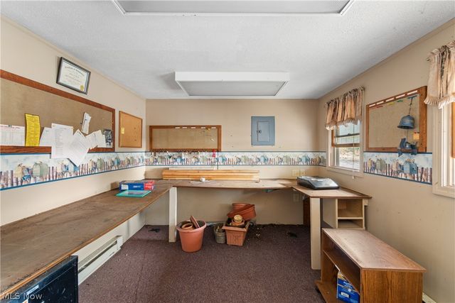 2377 Greensburg Road, North Canton, OH 44720