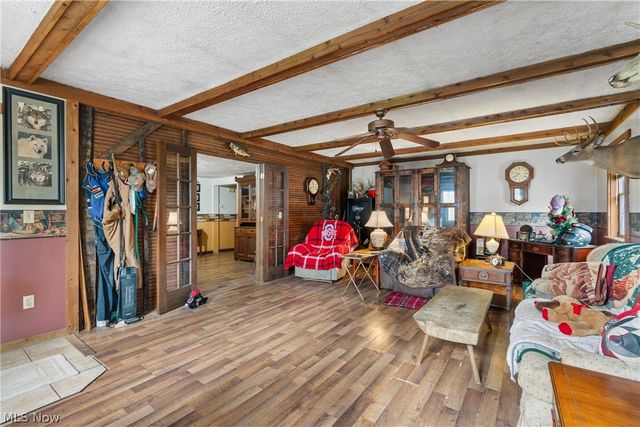 2377 Greensburg Road, North Canton, OH 44720