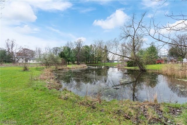 2377 Greensburg Road, North Canton, OH 44720
