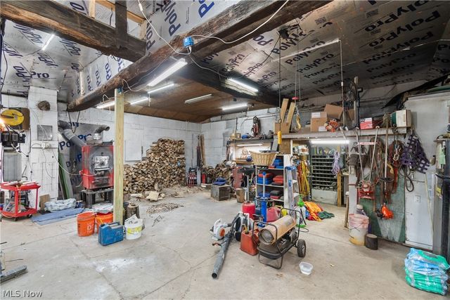 2377 Greensburg Road, North Canton, OH 44720