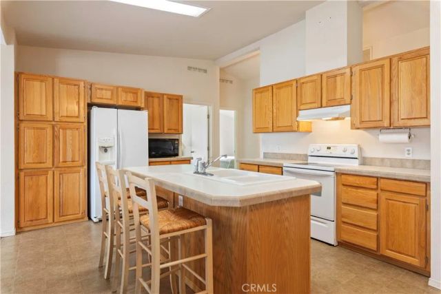 2816 Park View Drive, Lakeport, CA 95453