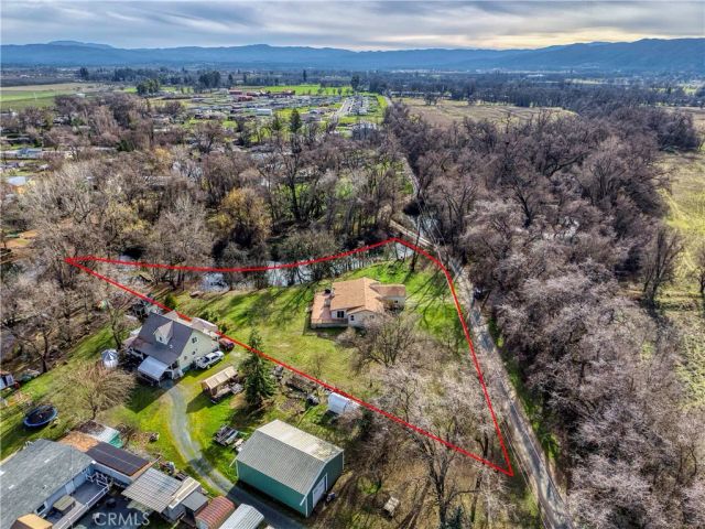 2816 Park View Drive, Lakeport, CA 95453