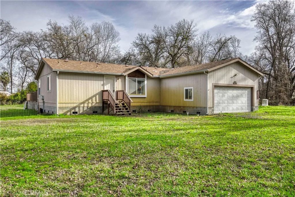 2816 Park View Drive, Lakeport, CA 95453