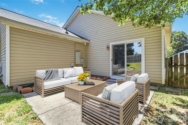 110 Camforth Drive, Mooresville, NC 28117