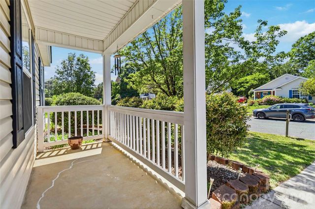 110 Camforth Drive, Mooresville, NC 28117