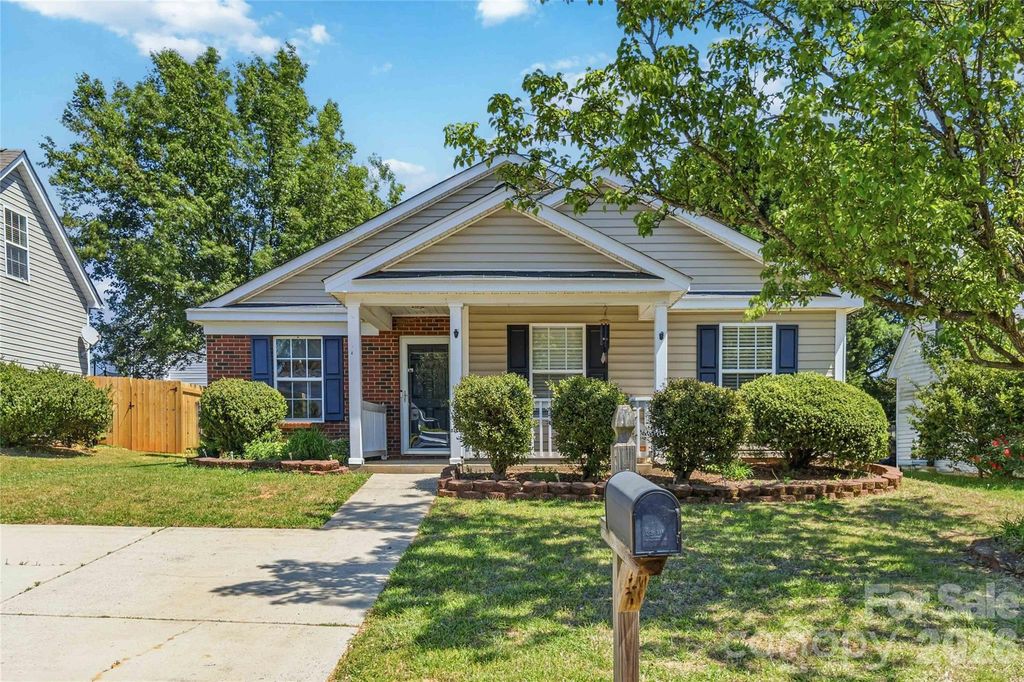 110 Camforth Drive, Mooresville, NC 28117