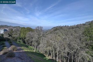 2994 Saklan Indian, Walnut Creek, CA 94595