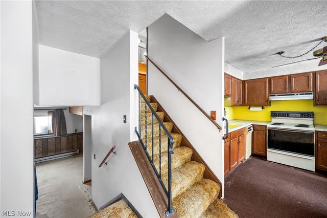 5922 Albert Avenue, North Ridgeville, OH 44039