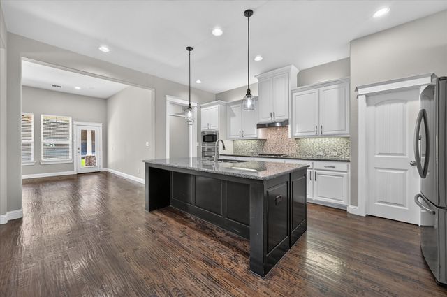 940 Crimson Road, Argyle, TX 76226