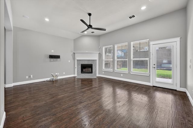 940 Crimson Road, Argyle, TX 76226