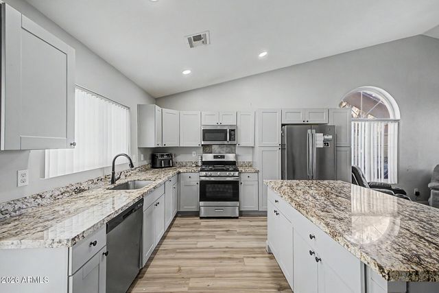 1460 W GAIL Drive, Chandler, AZ 85224