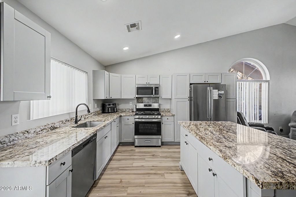 1460 W GAIL Drive, Chandler, AZ 85224 — photo 5
