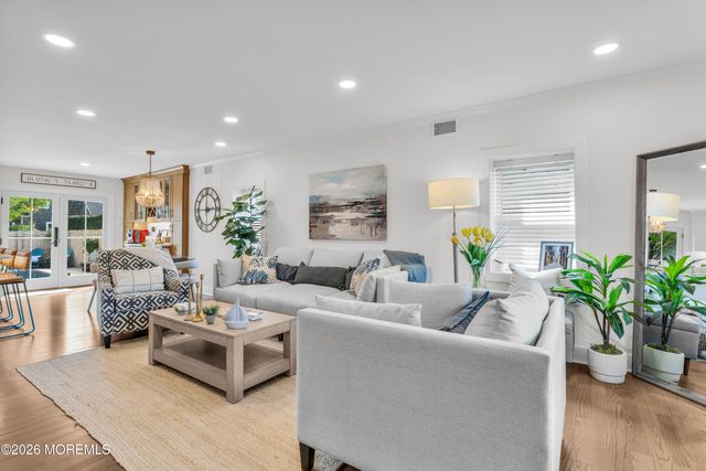 634 Delaware Avenue, Point Pleasant, NJ 08742