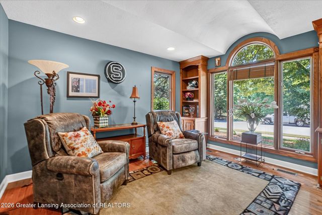 6270 Pine Hollow Drive, East Lansing, MI 48823