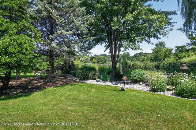 6270 Pine Hollow Drive, East Lansing, MI 48823