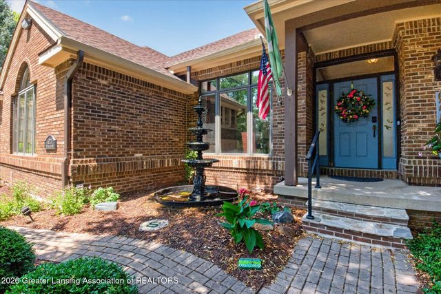 6270 Pine Hollow Drive, East Lansing, MI 48823