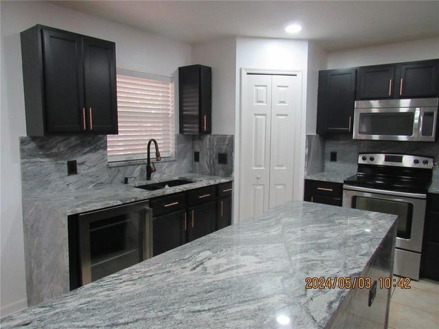 2318 BELFRY WAY, Mascotte, FL 34753