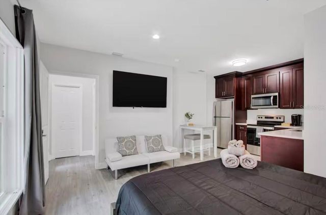 405 S WESTLAND AVENUE 3, Tampa, FL 33606