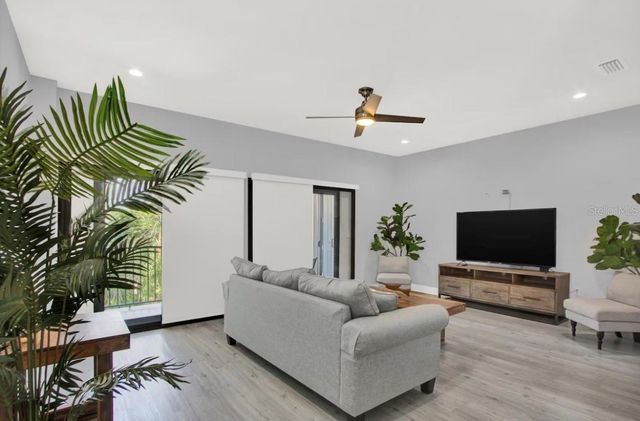 405 S WESTLAND AVENUE 3, Tampa, FL 33606