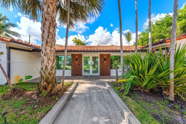 21000 NE 18th Court, Miami, FL 33179