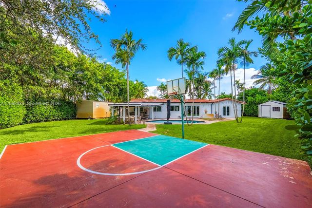 21000 NE 18th Court, Miami, FL 33179