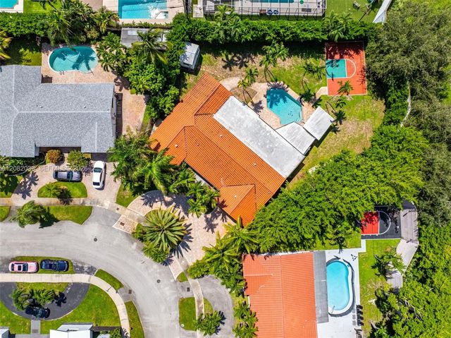21000 NE 18th Court, Miami, FL 33179