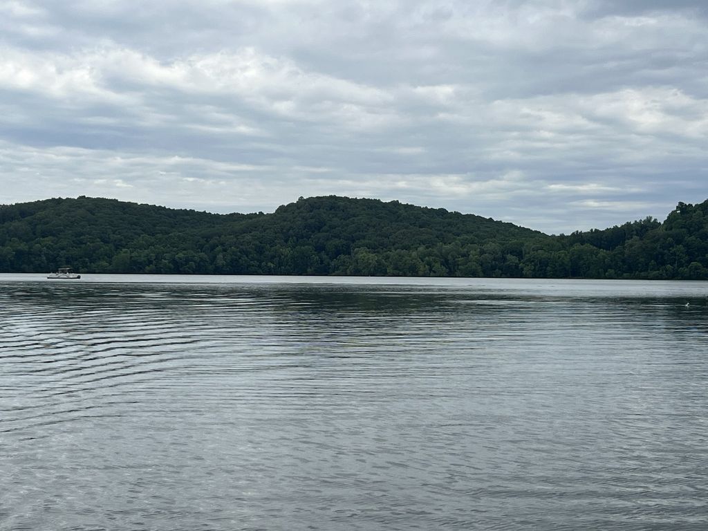 0 Beechtree Circle, Stewart, TN 37175