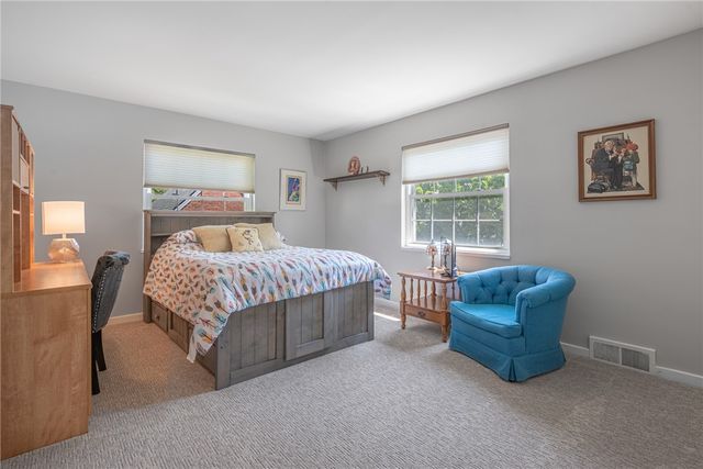 337 Lonsdale Avenue, Oakwood, OH 45419