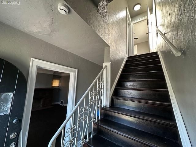 2325 Kendall Street, Detroit, MI 48238