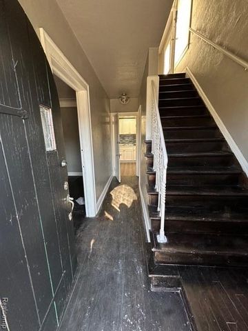 2325 Kendall Street, Detroit, MI 48238