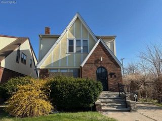 2325 Kendall Street, Detroit, MI 48238