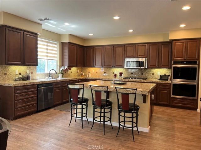 6480 Acey St., Eastvale, CA 92880