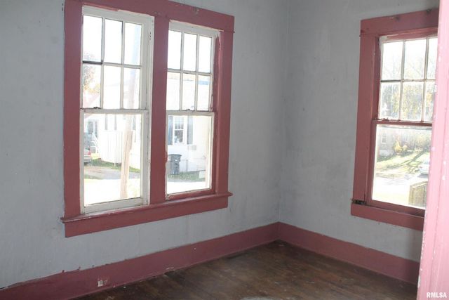 407 S Beveridge Street, Carbondale, IL 62901