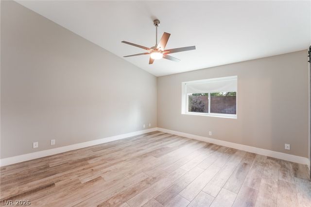 5325 North El Capitan Way, Las Vegas, NV 89149