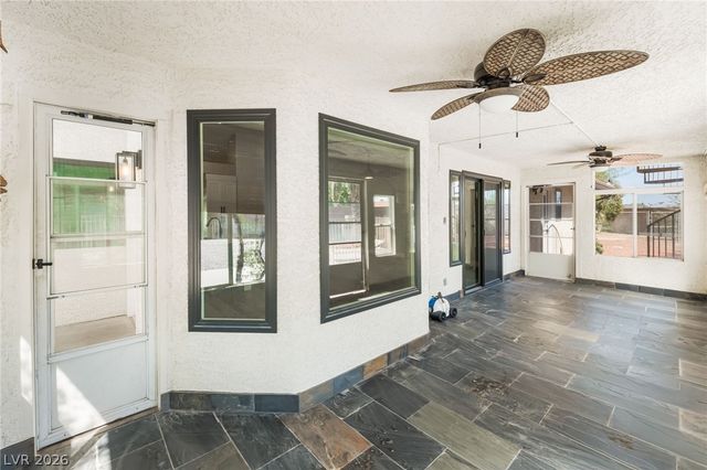 5325 North El Capitan Way, Las Vegas, NV 89149