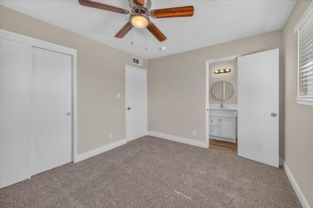 957 W Pico, Clovis, CA 93612