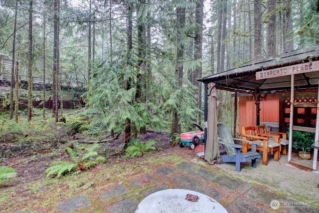 243 Schinn Canyon Court, Deming, WA 98244