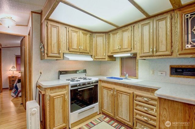 243 Schinn Canyon Court, Deming, WA 98244